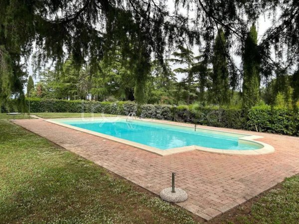 appartamento in vendita a Montaione in zona Mura