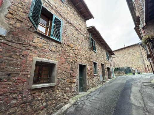 casa semindipendente in vendita a Montaione in zona Sughera