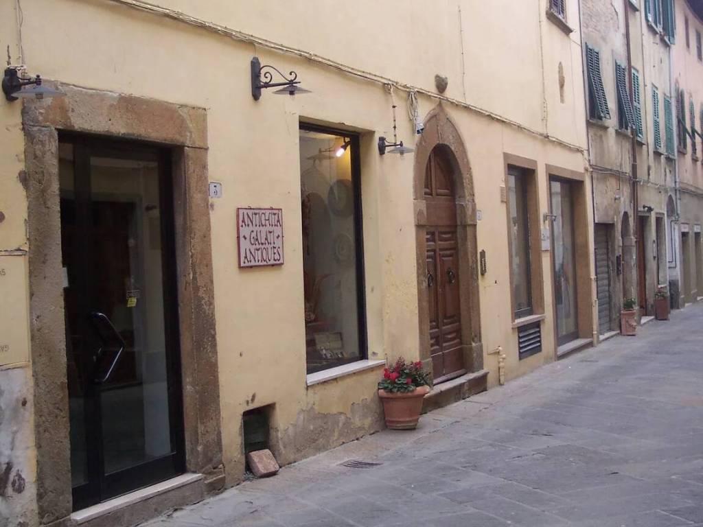 appartamento in vendita a Montaione in zona Mura