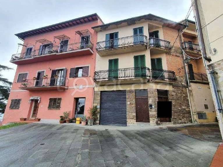 appartamento in vendita a Montaione in zona Filicaja