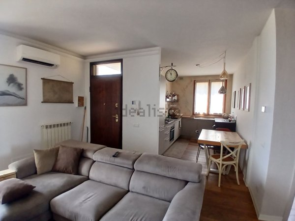 appartamento in vendita a Montaione in zona Mura