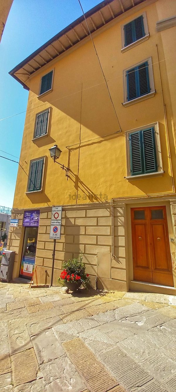 appartamento in vendita a Montaione in zona Filicaja