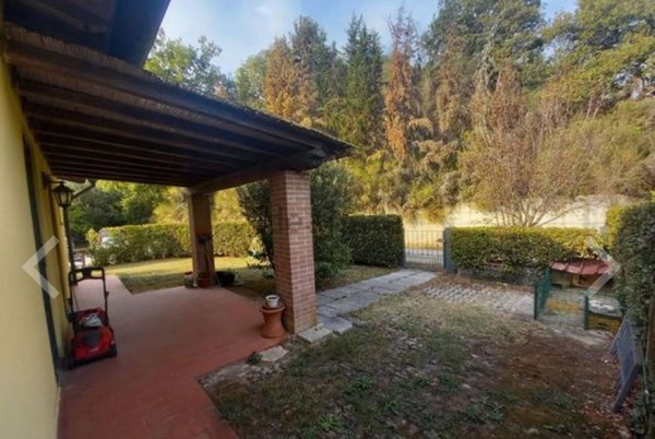 casa indipendente in vendita a Montaione