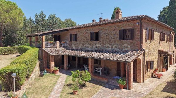 casa indipendente in vendita a Montaione