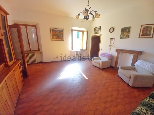 appartamento in vendita a Montaione in zona Filicaja