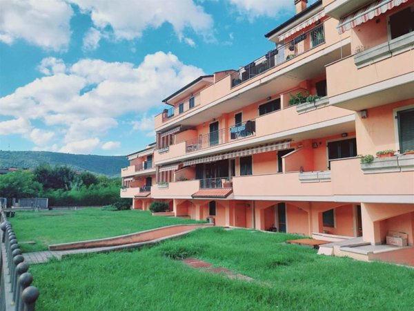 appartamento in vendita a Montelupo Fiorentino in zona Camaioni