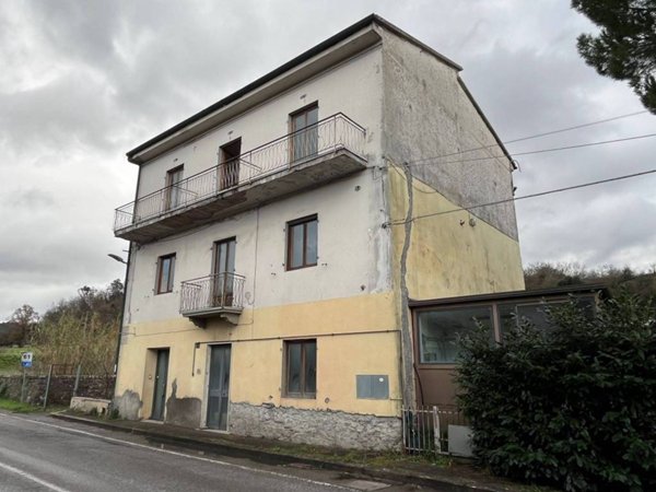 intera palazzina in vendita a Montelupo Fiorentino