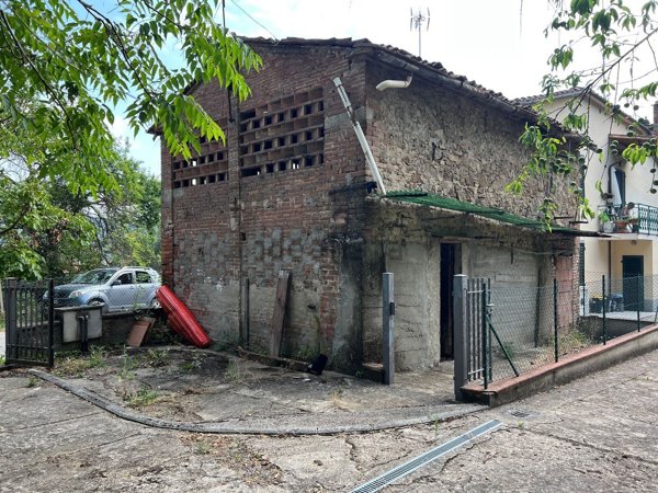 appartamento in vendita a Montelupo Fiorentino in zona Camaioni