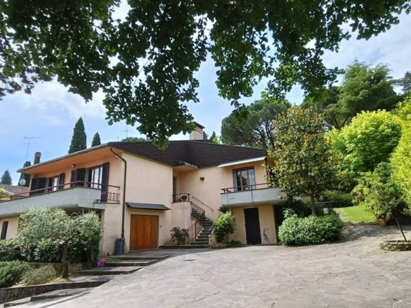 casa indipendente in vendita a Montelupo Fiorentino