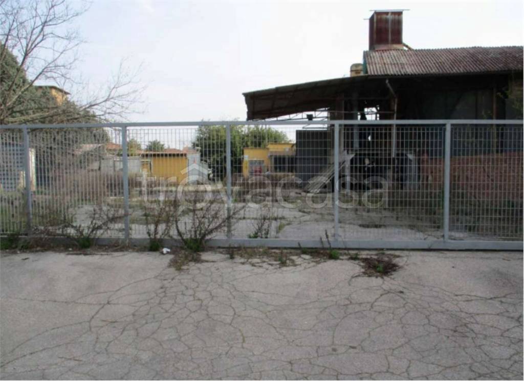 capannone in vendita a Montelupo Fiorentino in zona Fibbiana