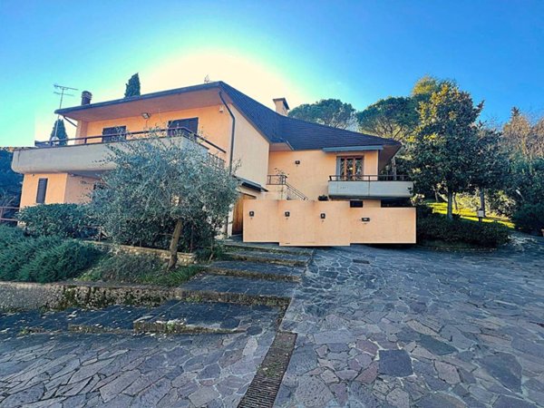 casa indipendente in vendita a Montelupo Fiorentino
