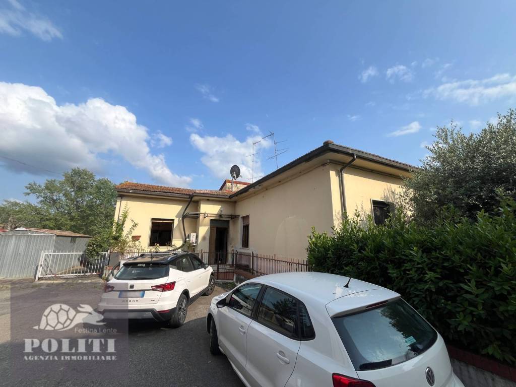 casa indipendente in vendita a Montelupo Fiorentino