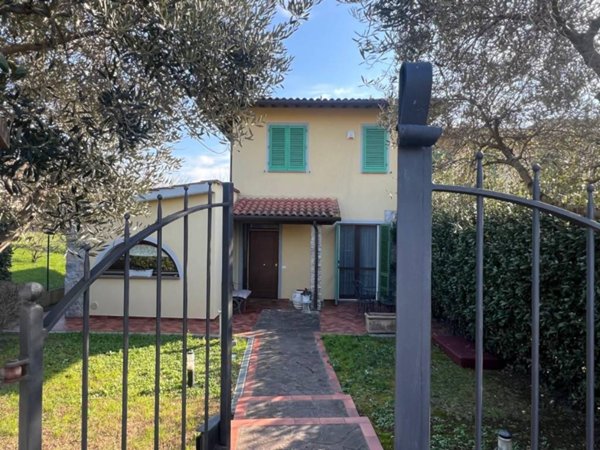 casa indipendente in vendita a Montelupo Fiorentino