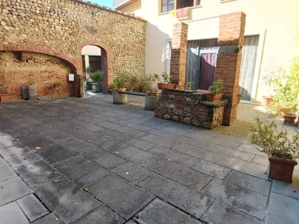 negozio in vendita a Montelupo Fiorentino