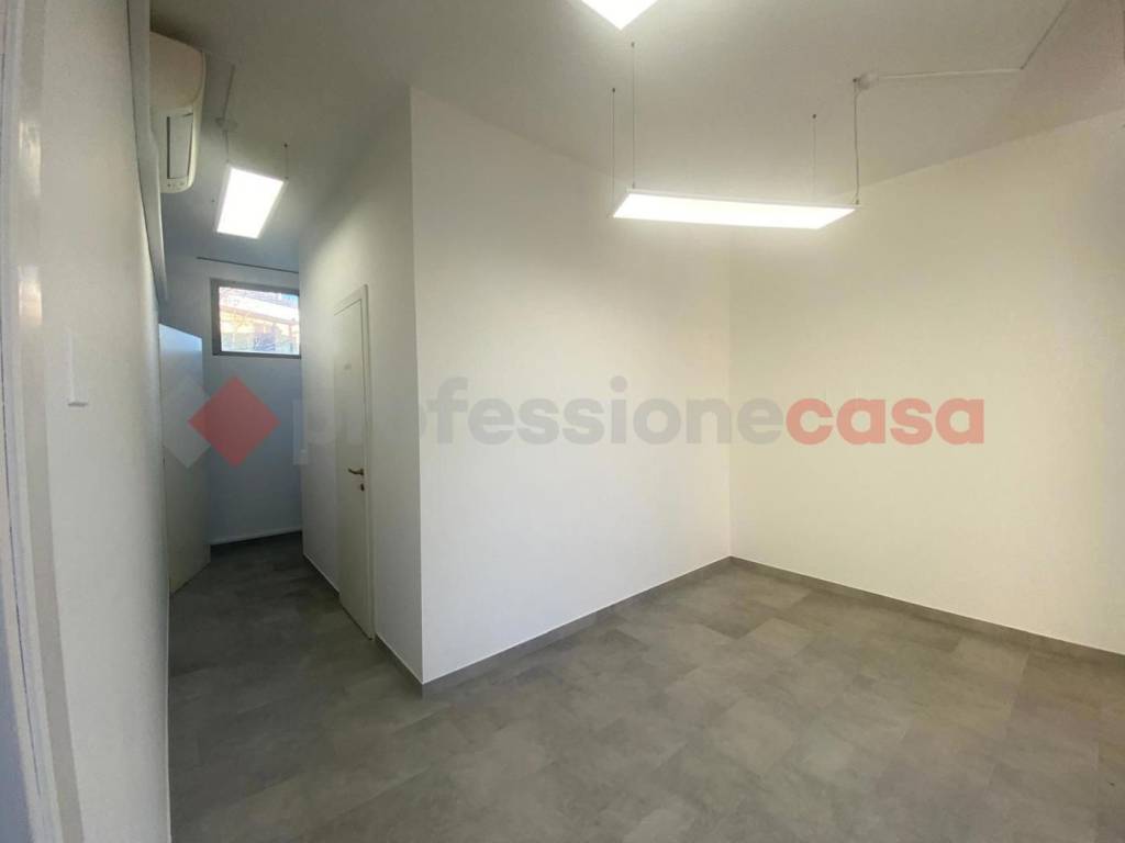 negozio in vendita a Montelupo Fiorentino in zona Fibbiana