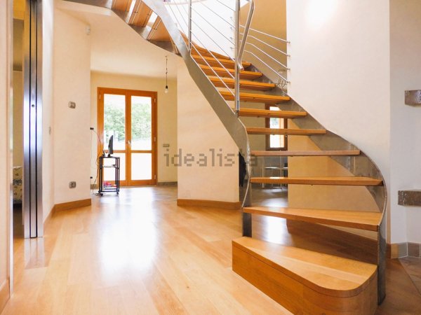 casa indipendente in vendita a Montelupo Fiorentino