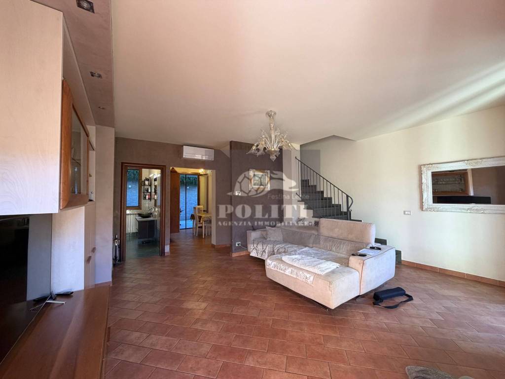 casa indipendente in vendita a Montelupo Fiorentino