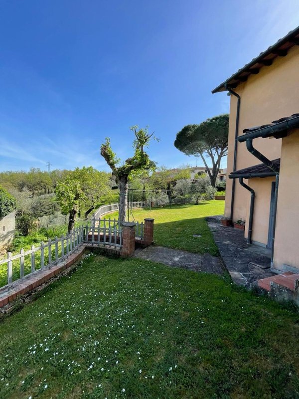 casa indipendente in vendita a Montelupo Fiorentino