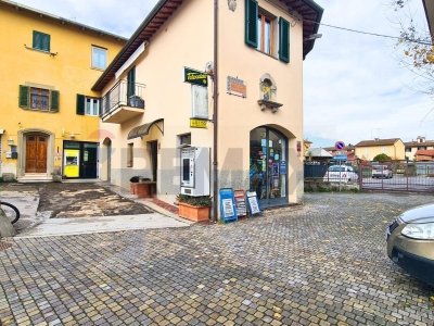 negozio in vendita a Montelupo Fiorentino in zona Fibbiana