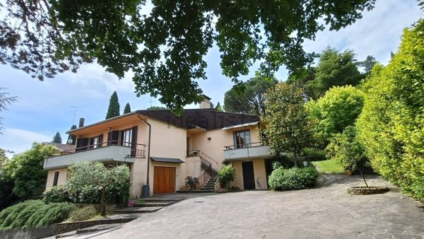 casa indipendente in vendita a Montelupo Fiorentino