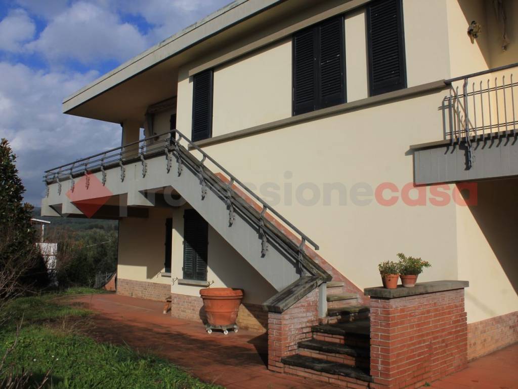 casa indipendente in vendita a Montelupo Fiorentino