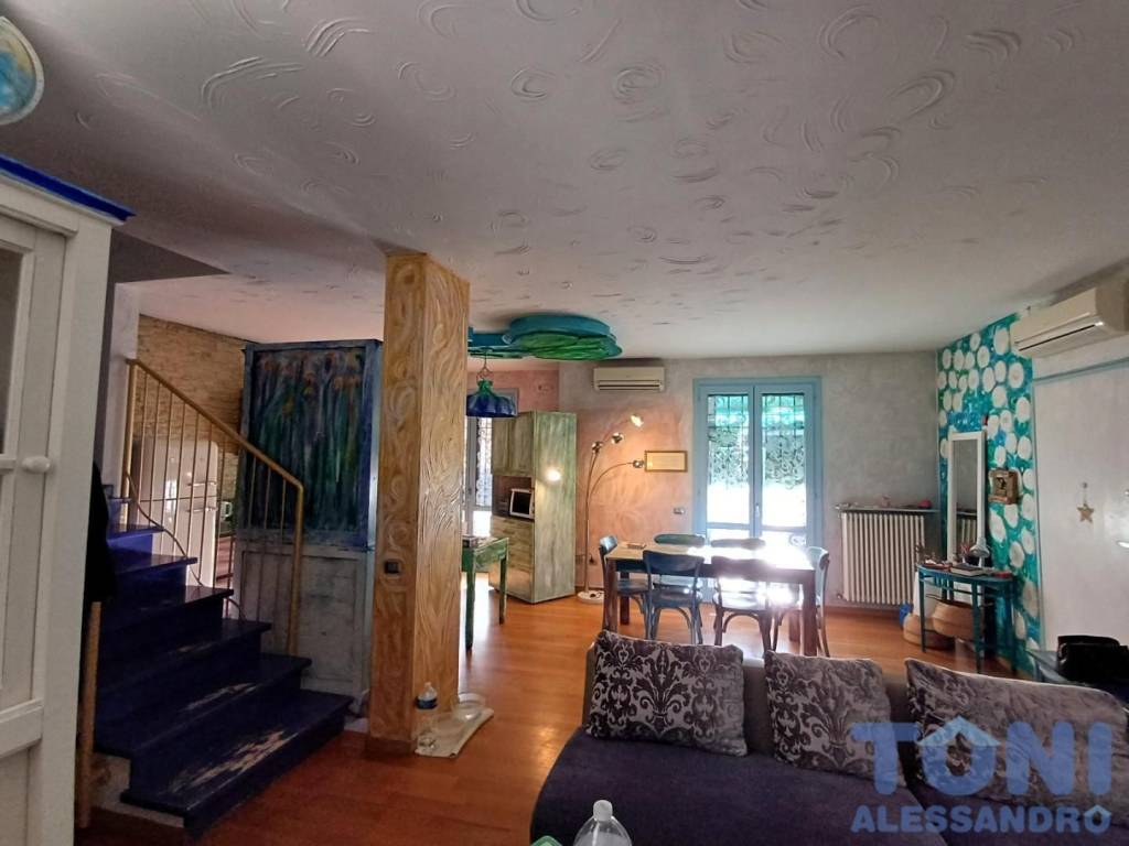 casa indipendente in vendita a Montelupo Fiorentino