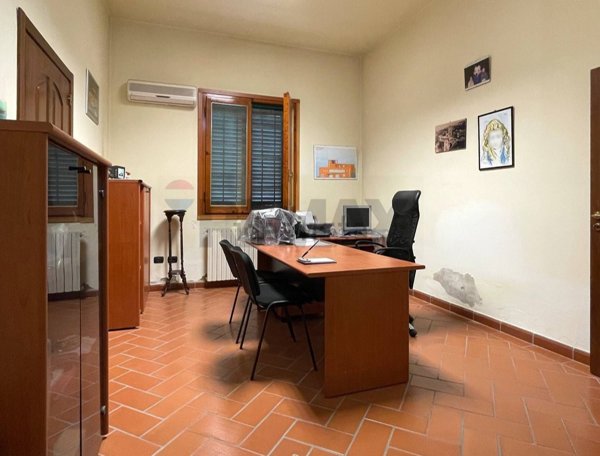 locale di sgombero in vendita a Montelupo Fiorentino in zona Camaioni