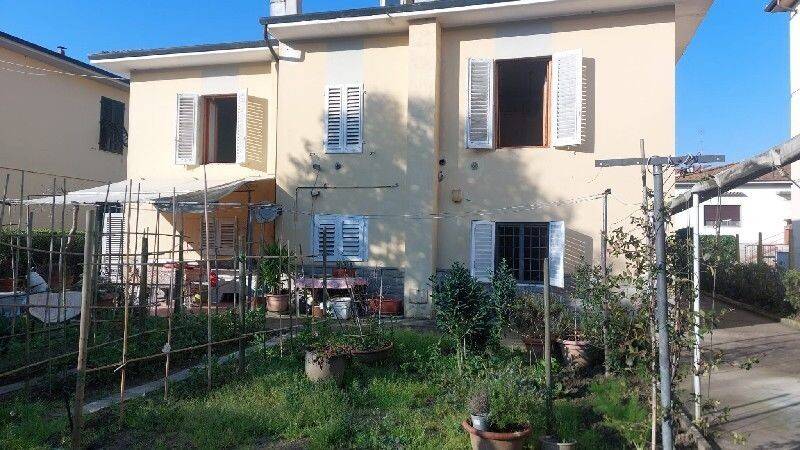 casa indipendente in vendita a Montelupo Fiorentino