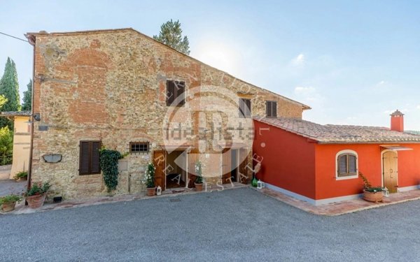 casale in vendita a Montelupo Fiorentino