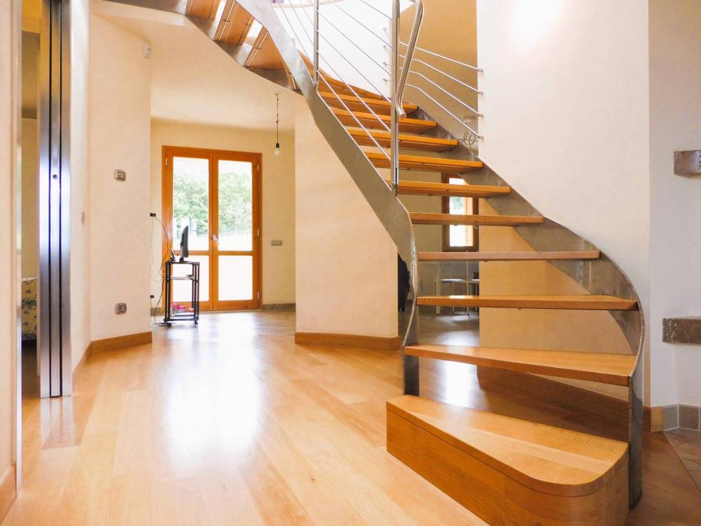 casa indipendente in vendita a Montelupo Fiorentino in zona Ambrogiana