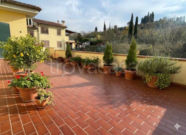 appartamento in vendita a Montelupo Fiorentino in zona Camaioni