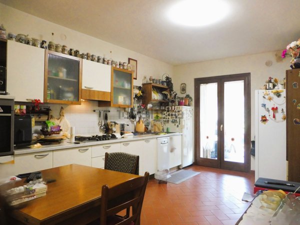 casa indipendente in vendita a Montelupo Fiorentino in zona Citerna