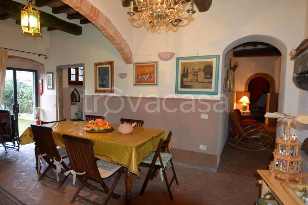 casa indipendente in vendita a Montespertoli