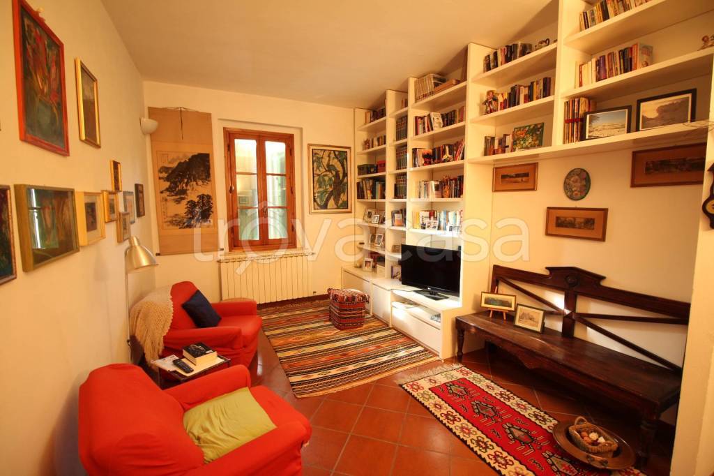 casa indipendente in vendita a Montespertoli