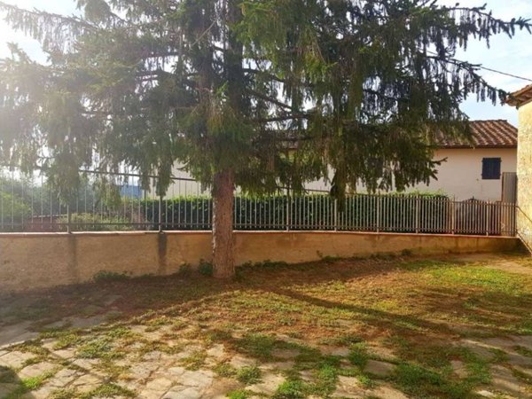 casa indipendente in vendita a Montespertoli