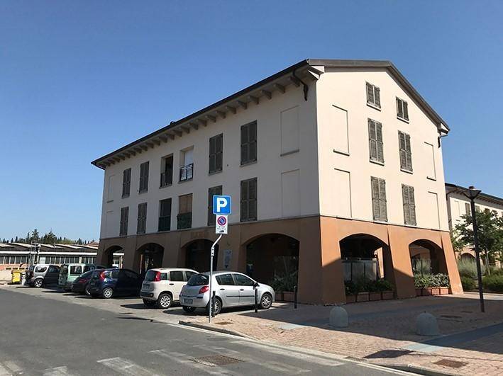 negozio in vendita a Montespertoli in zona Martignana