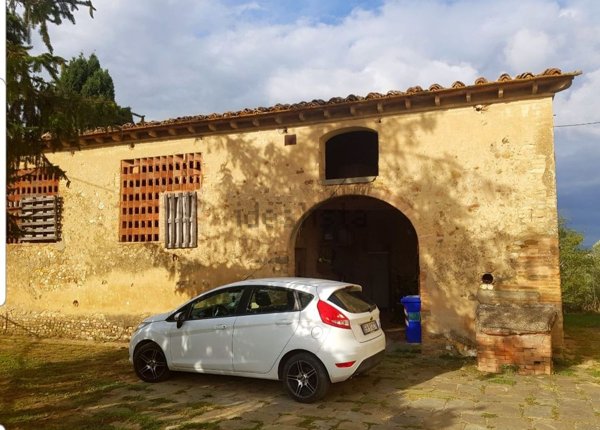 villa in vendita a Montespertoli in zona Poppiano