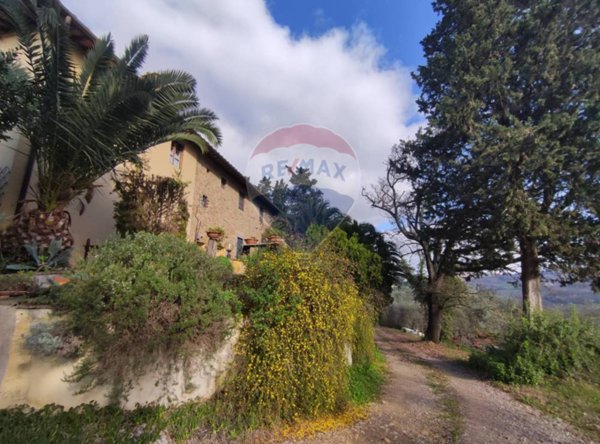 casa indipendente in vendita a Montespertoli