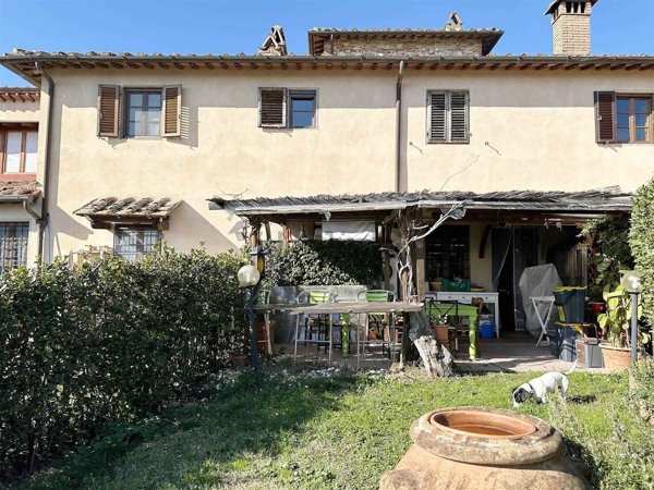 casa indipendente in vendita a Montespertoli