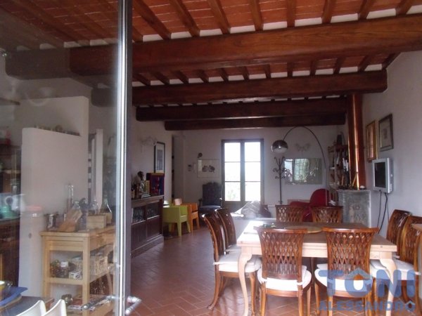 casa indipendente in vendita a Montespertoli