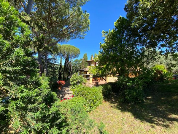 casa indipendente in vendita a Montespertoli