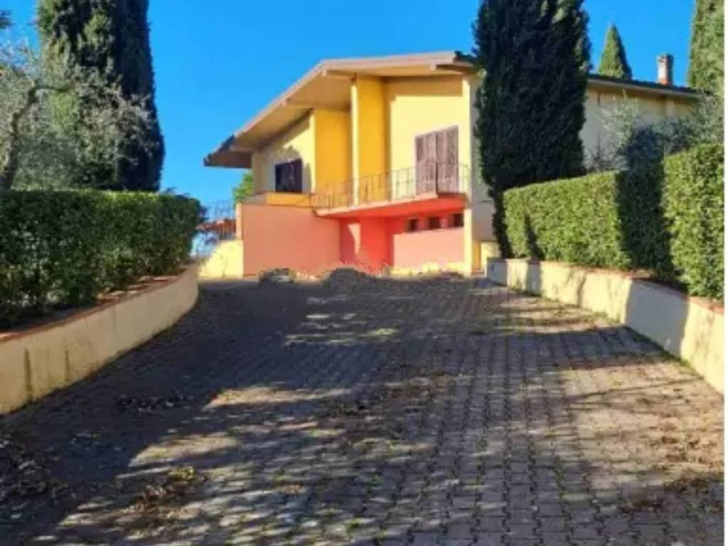 casa indipendente in vendita a Montespertoli
