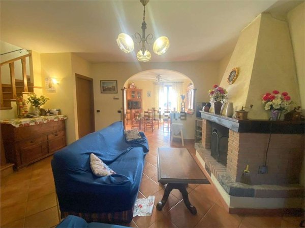 casa indipendente in vendita a Montespertoli