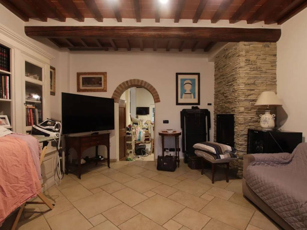 casa indipendente in vendita a Montespertoli in zona Montegufoni