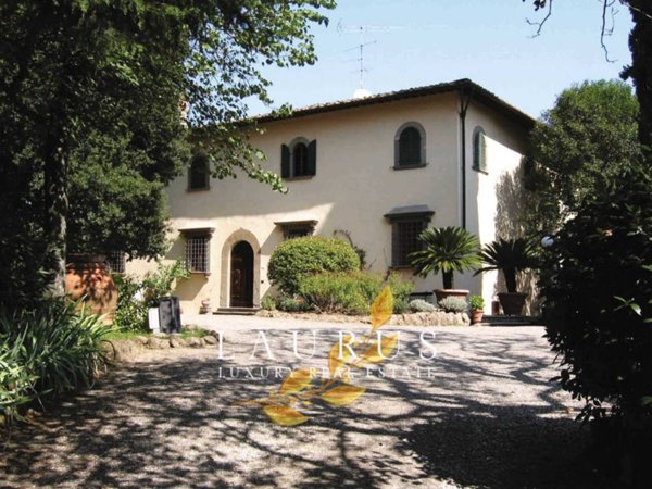 intera palazzina in vendita a Montespertoli