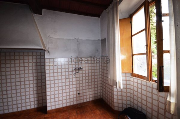 appartamento in vendita a Montespertoli in zona Lucignano