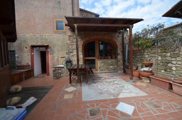 casa indipendente in vendita a Montespertoli