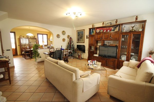 casa indipendente in vendita a Montespertoli