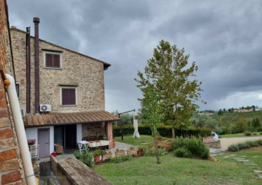 casa indipendente in vendita a Montespertoli