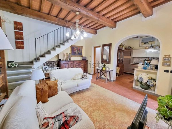 casa indipendente in vendita a Montespertoli